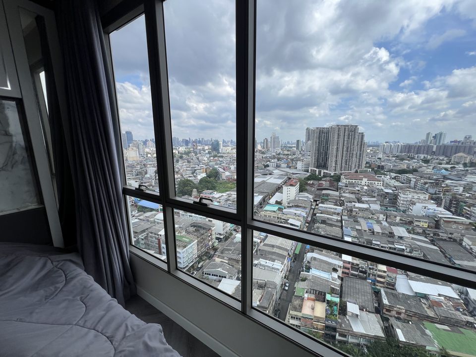 เดอะรูม สาทร-เซนต์หลุยส์ [The Room Sathorn-St.Louis]