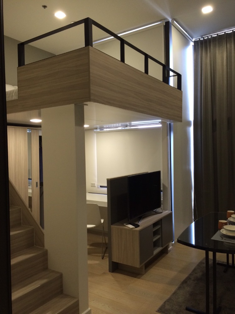 ชีวาทัย เรสซิเดนซ์ อโศก [Chewathai Residence Asoke]